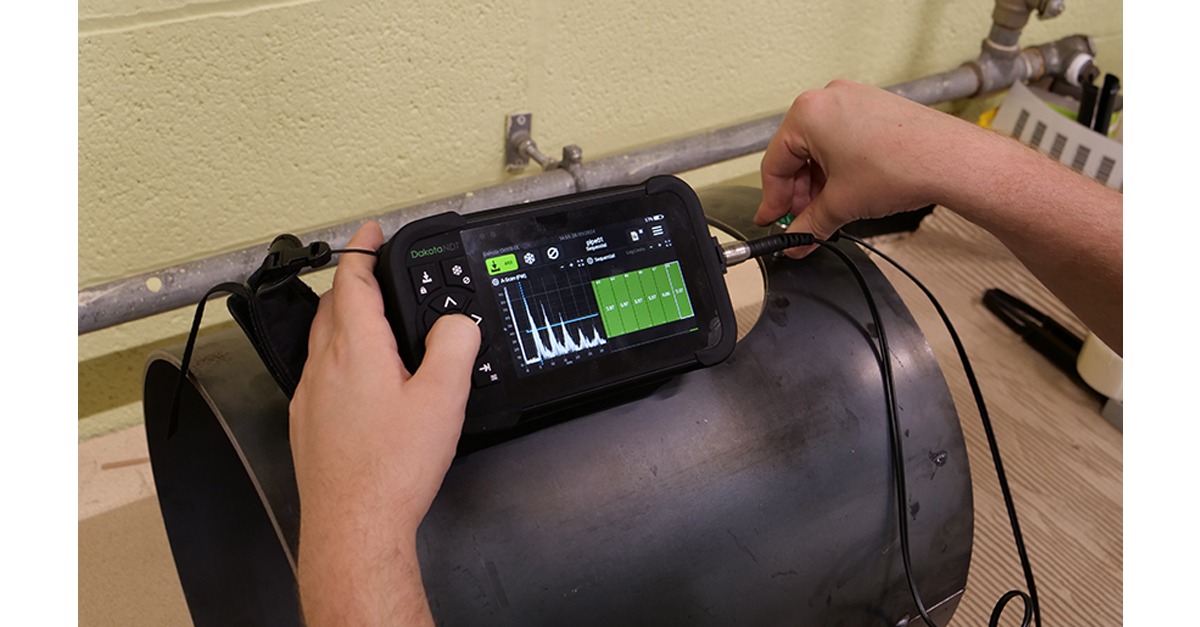 CMX-10DL On Pipe Advantage NDT Supplies Ltd.